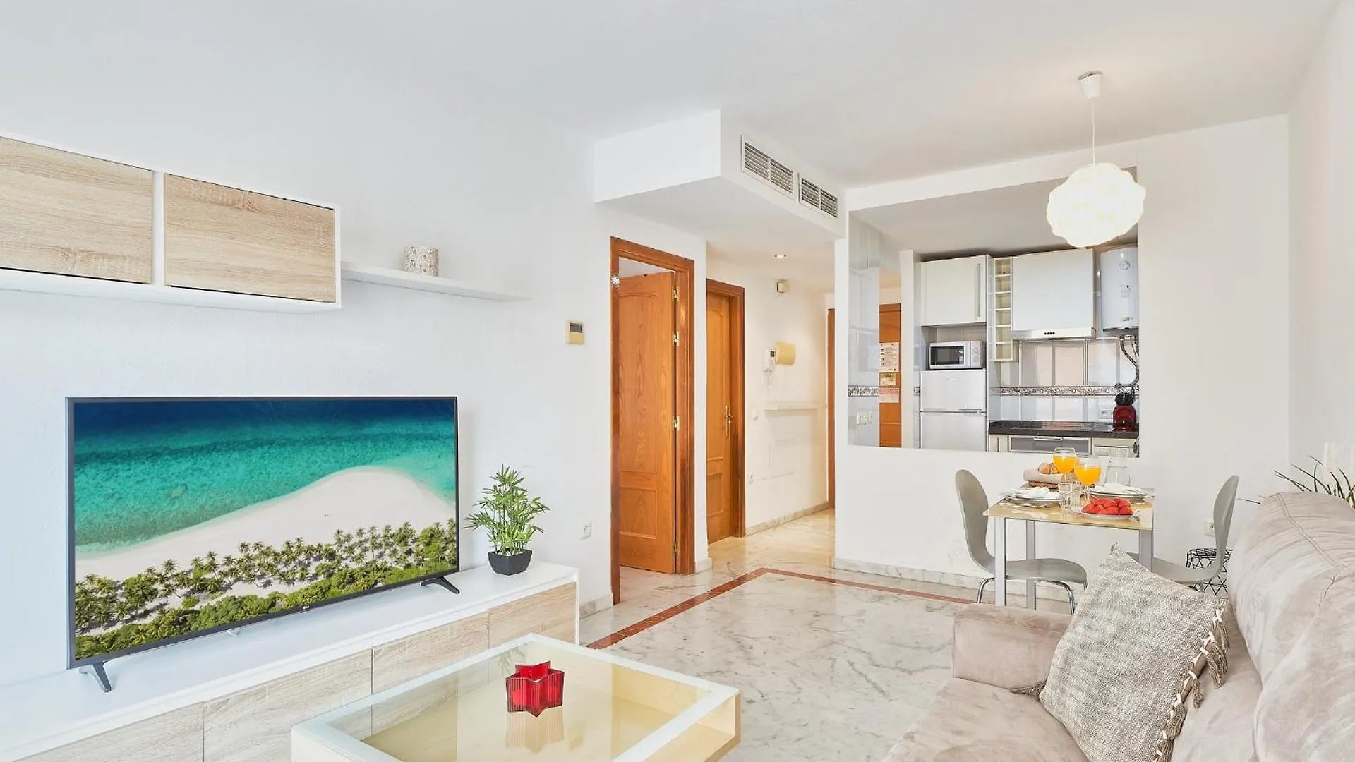 Mercy Beach Malaga Apartment